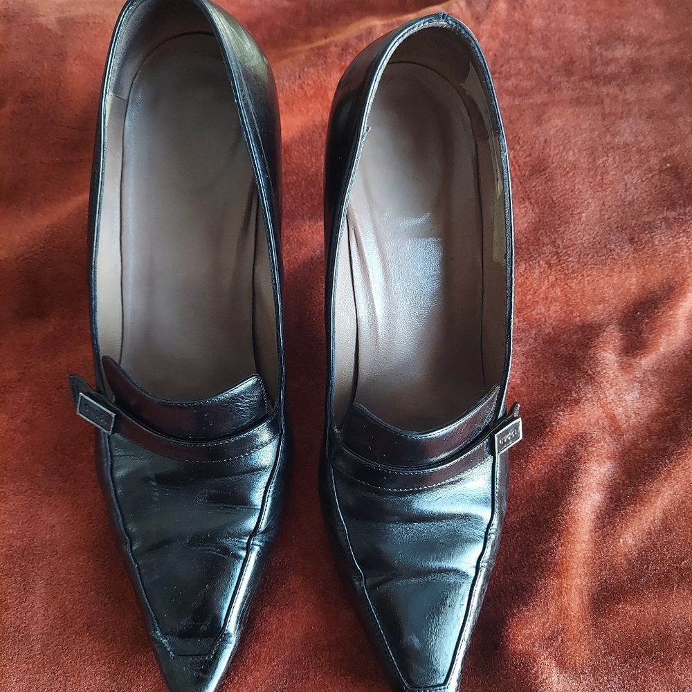Gucci heels